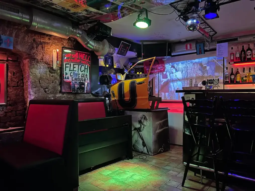 DM Bar Riga interjers Vecrīgā